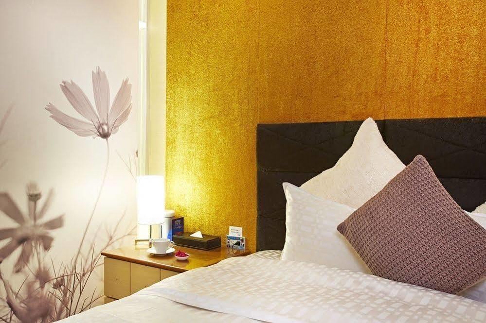 Prague Spring Boutique Motel Liujia Экстерьер фото